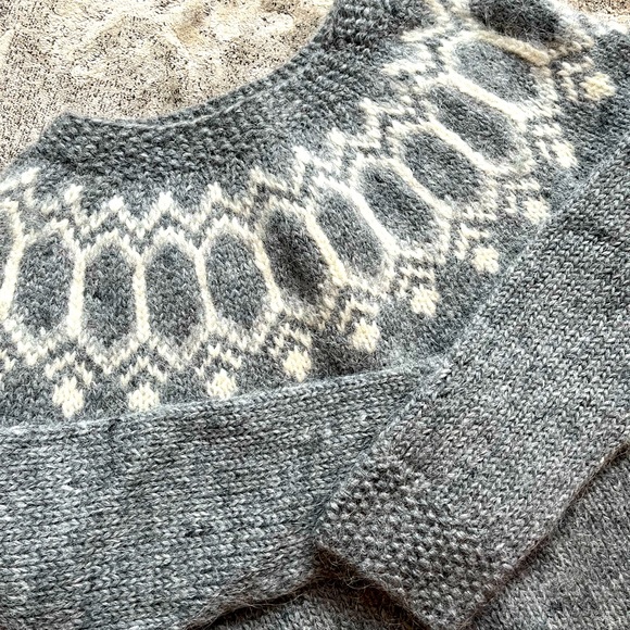 Sweaters - 100% Icelandic wool sweater straight from Reykjavik, Iceland. Gifted. Never worn